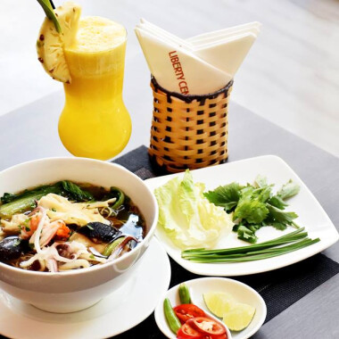 Combo Phở Bò/Gà + Ly Cafe